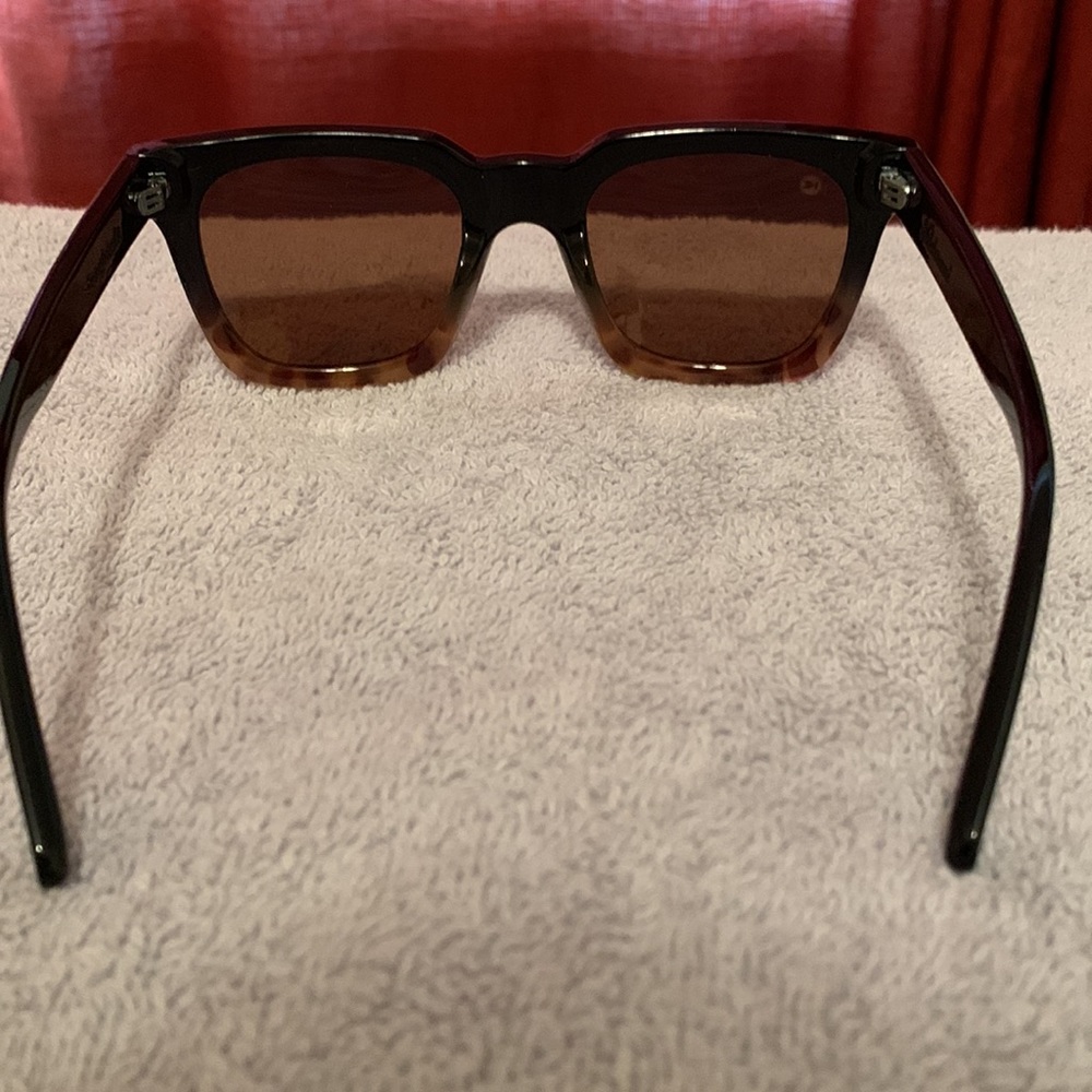 Knockaround sunglasses - Picture 3 of 3
